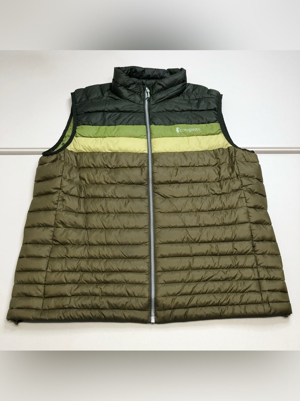 Cotopaxi Fuego Mens XL Down Vest Olive Stripe Puffer Color block